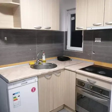 Appartamento Mountain View And Fresh Air In Hot Weather Skopje